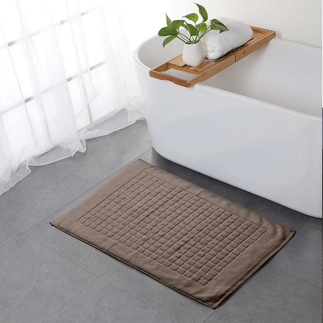 Fluffy Bath Mat | Absorbent & Perfect Comfort | Linen King