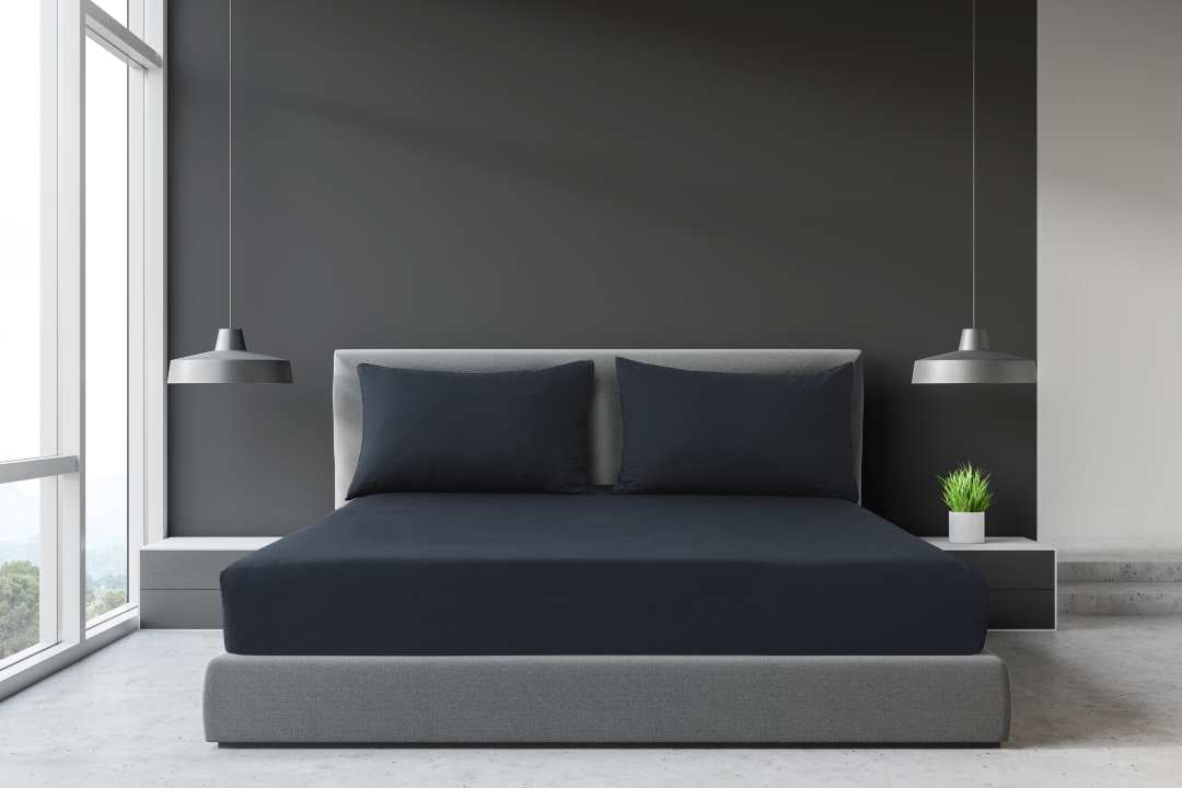 Hotel Quality Grey Fitted Sheet with pillowcases