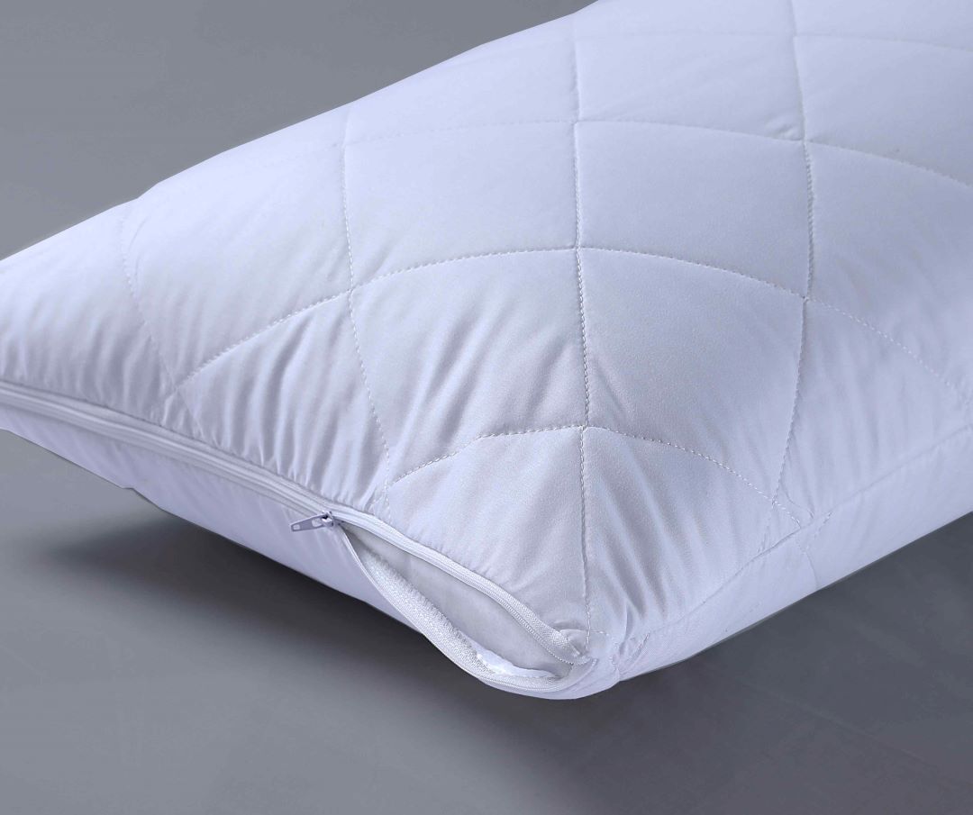 Waterproof Pillow Protector Quilted with Zip Closure